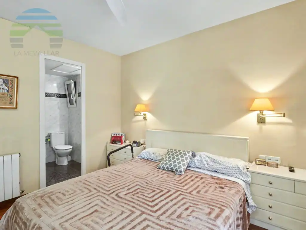 Bedroom of Flat for sale in Barcelona  with Balcony