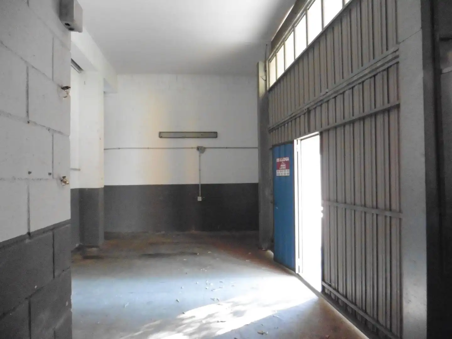 Nau industrial de lloguer en La Roca del Vallès