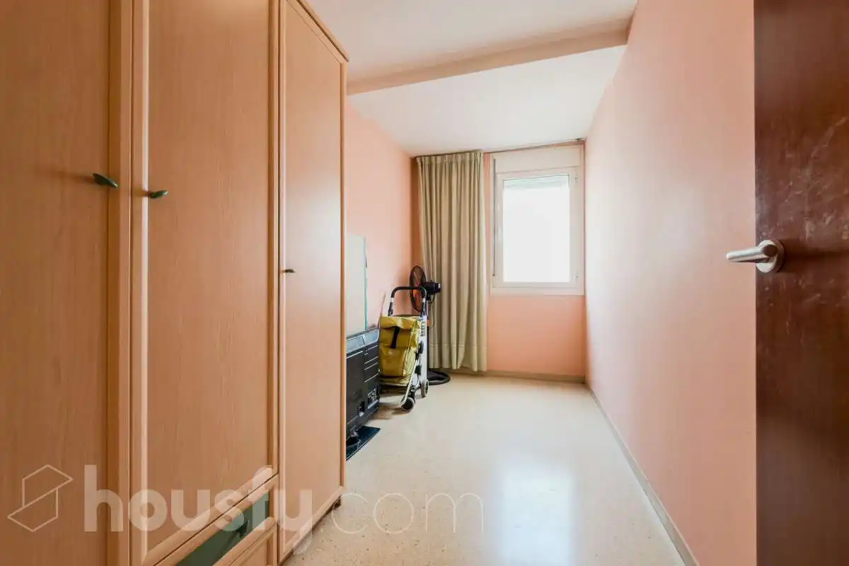 Habitación de Piso en venta en Barcelona con Terraza