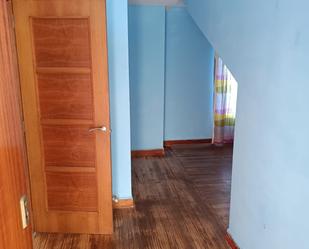 Flat for sale in Busturia  with Air Conditioner
