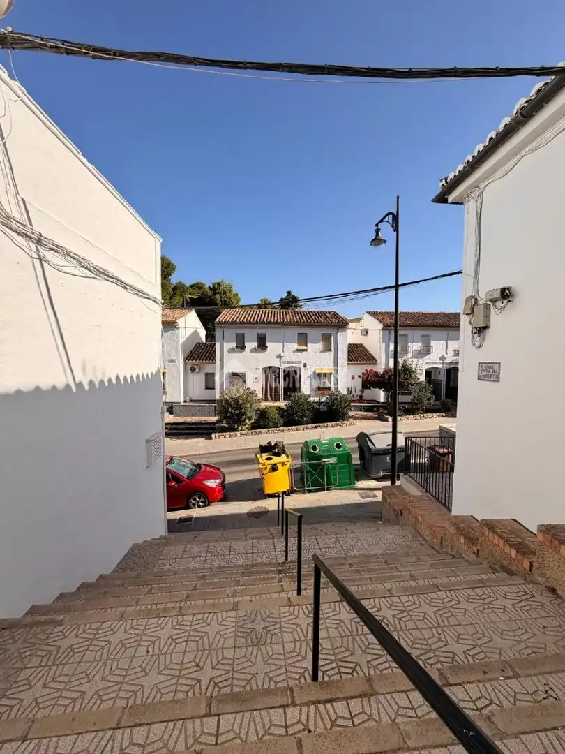 Vista exterior de Casa adosada en venta en Antequera