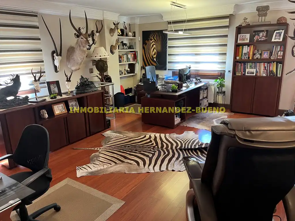 Casa o chalet en venta en Carbajosa de la Sagrada con Aire acondicionado, Calefacción y Jardín privado