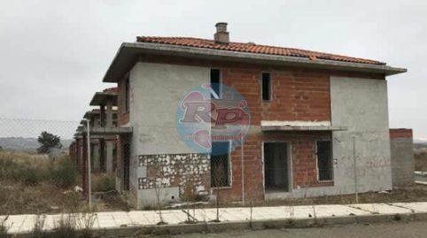 Foto 5 de Casa o xalet en venda a Valdefresno, León