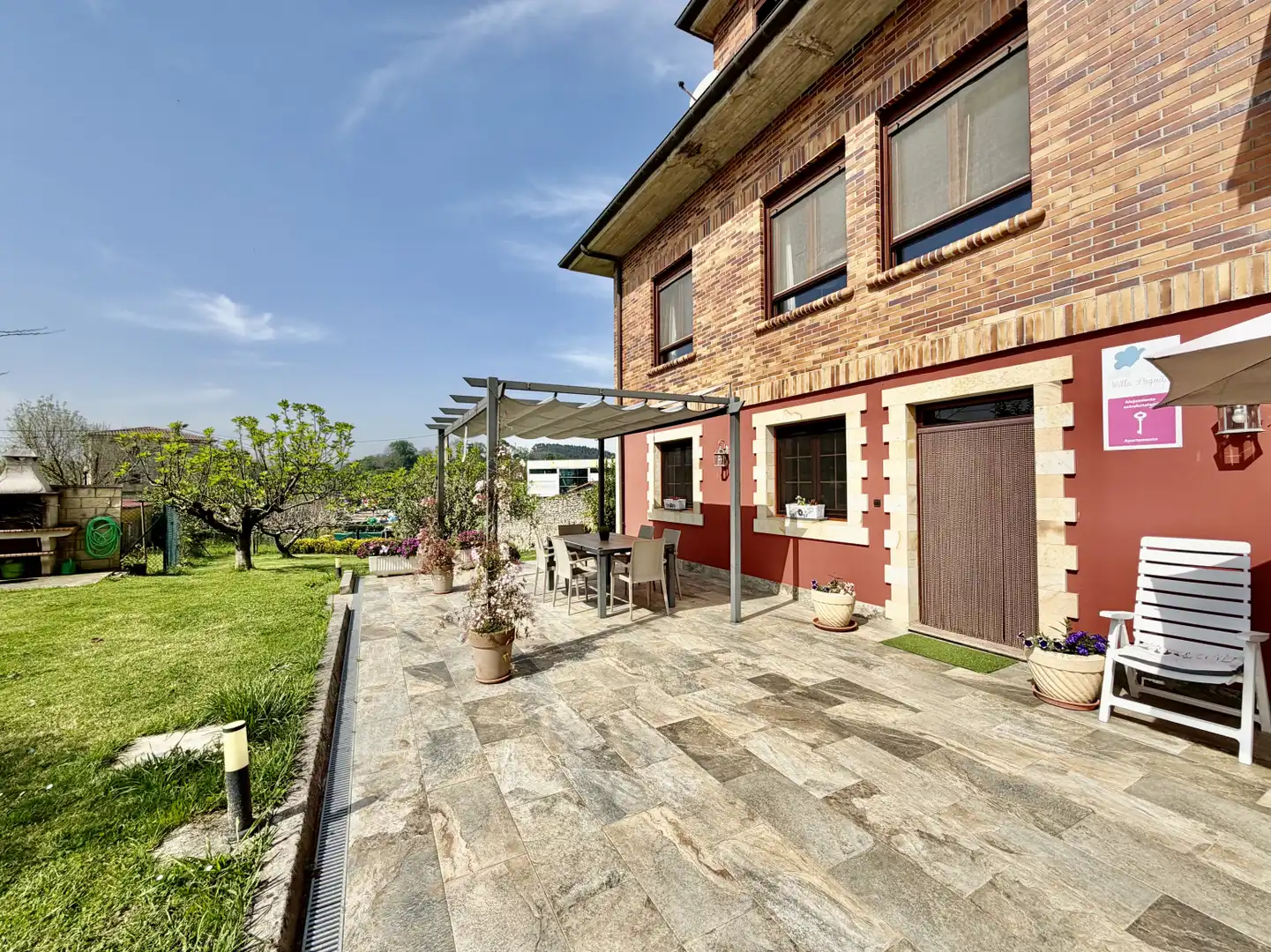 Terraza de Casa o chalet en venta en Ribamontán al Monte con Calefacción, Jardín privado y Terraza