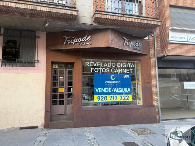 Local comercial en Alquiler en Calle Isaac Peral, 1 en Centro