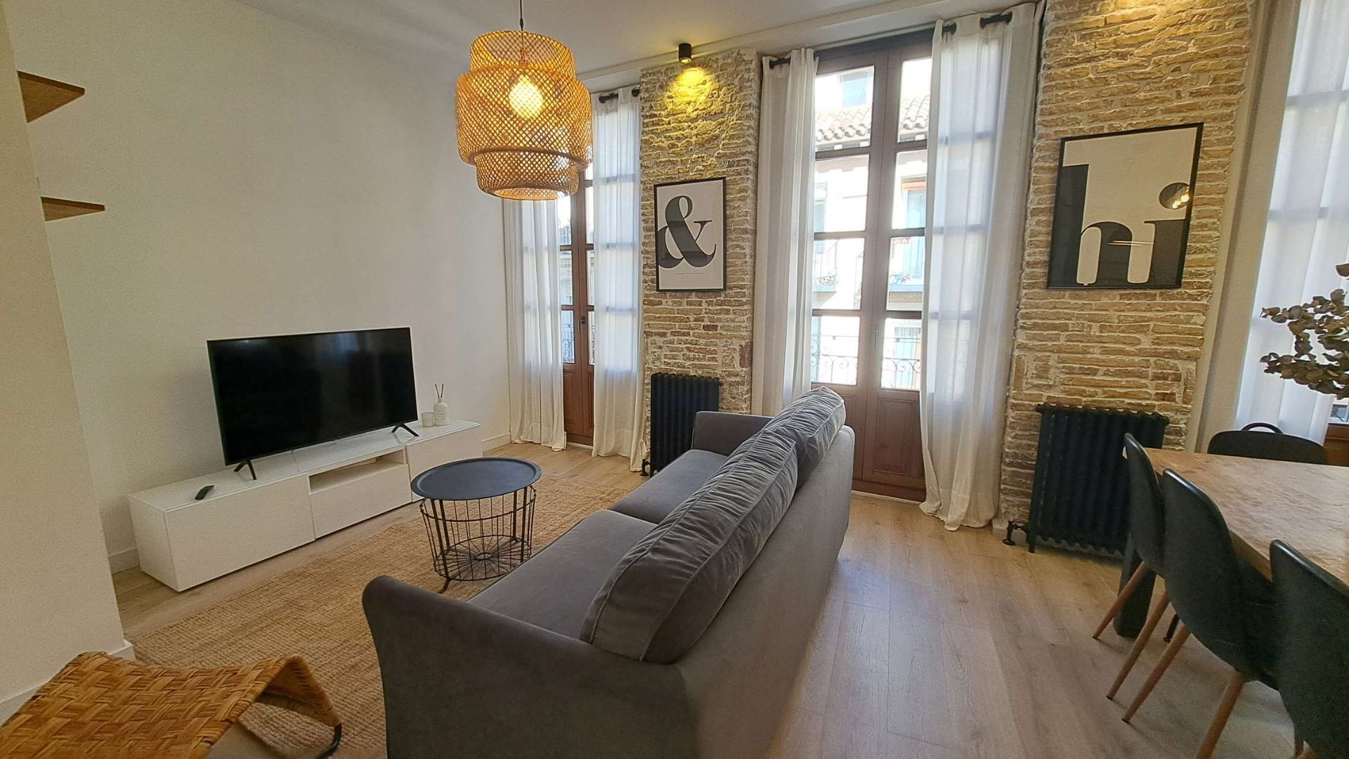 Living room of Flat to rent in  Zaragoza Capital  with Air Conditioner and Heating