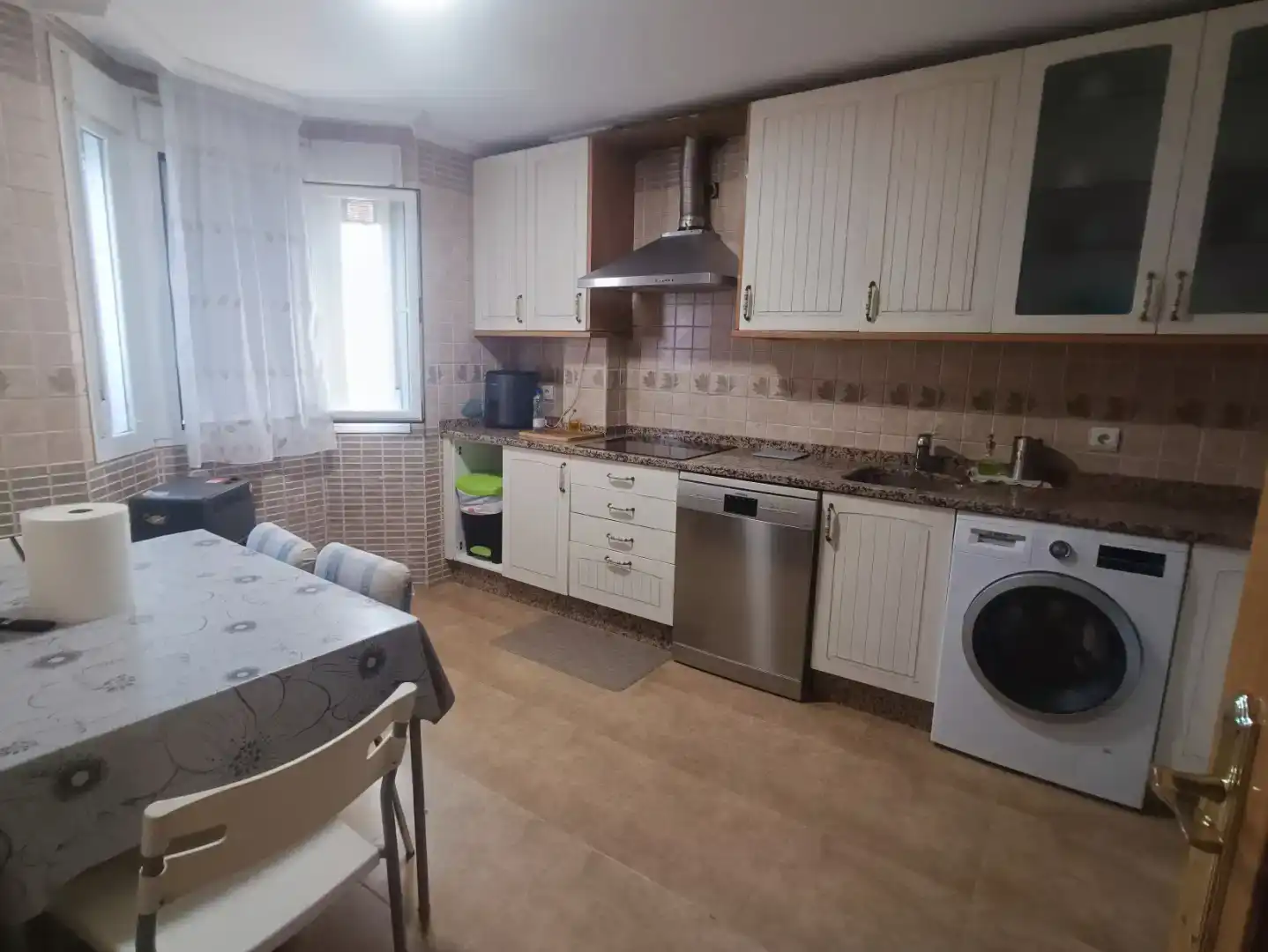 Cuina de Casa adosada en venda en Recas amb Aire condicionat