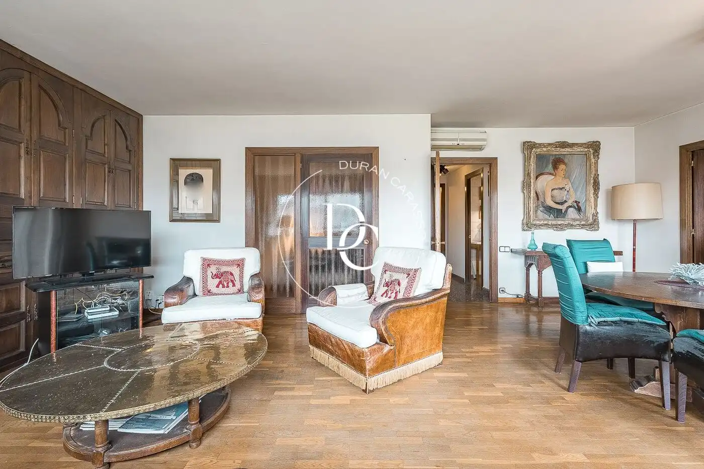 Sala de estar de Piso en venta en Barcelona con Calefacción y Balcón
