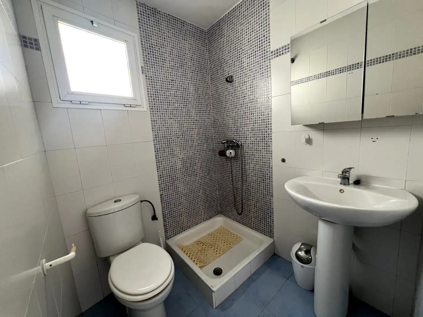 Casa bifamiliare con terrazza in vendita a Lobres, imagen 12