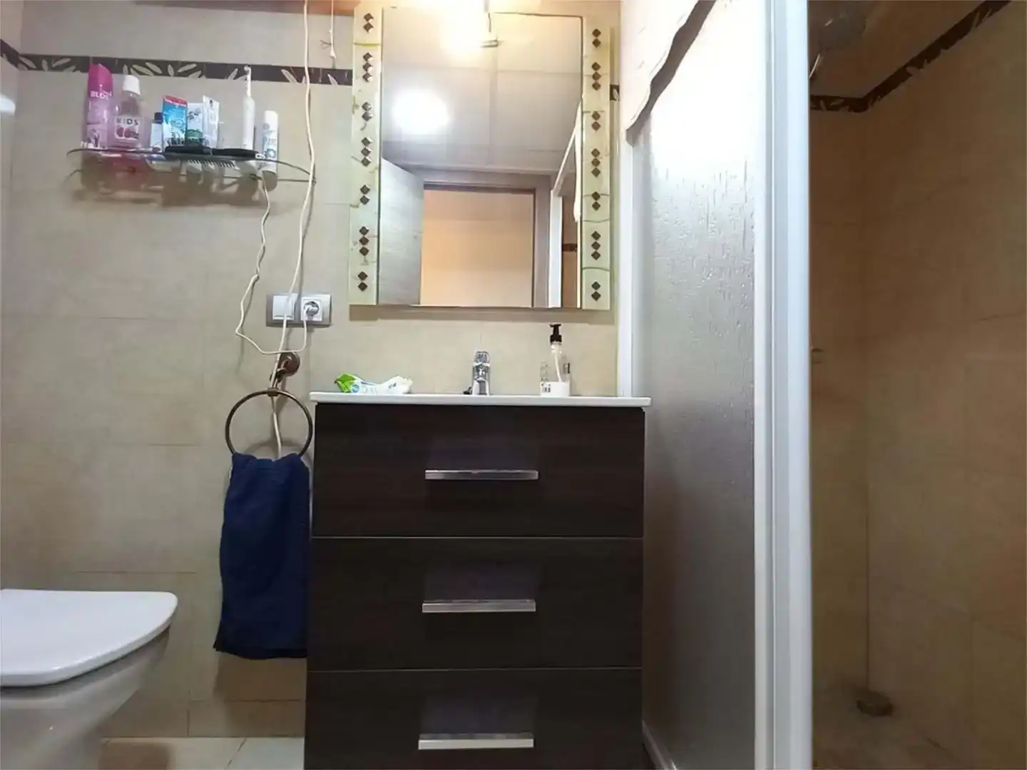Baño de Piso en venta en Formentera del Segura con Aire acondicionado, Amueblado y Balcón