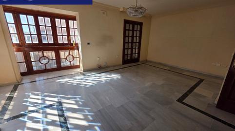 Foto 5 de Casa o chalet en venta en Centro- San Felipe - Huerta Fava, La Línea de la Concepción