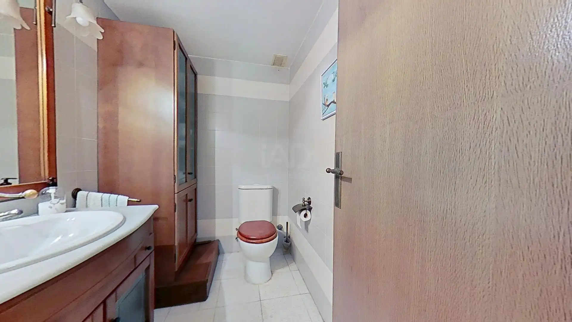 Baño de Casa adosada en venta en Castellón de la Plana / Castelló de la Plana con Aire acondicionado, Calefacción y Terraza