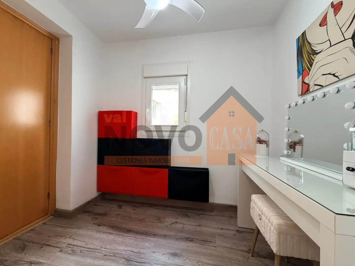 Flat for sale in Silla  with Air Conditioner