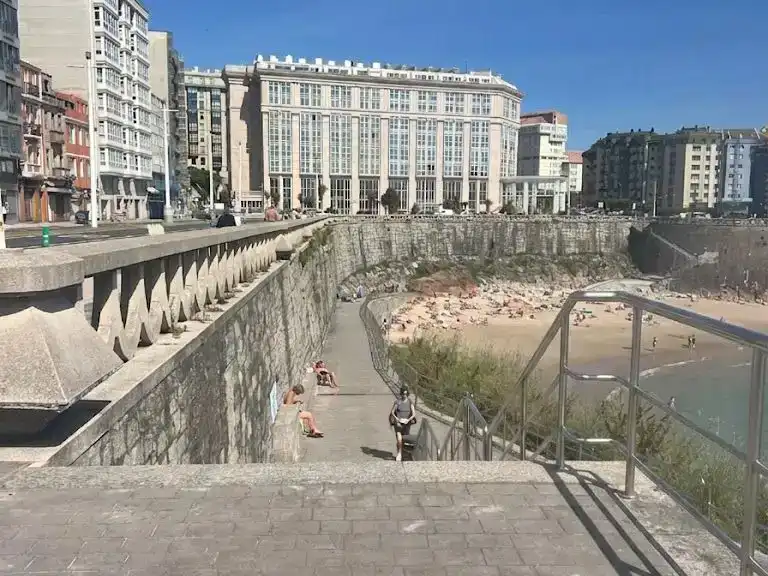 Vista exterior de Àtic en venda en A Coruña Capital 