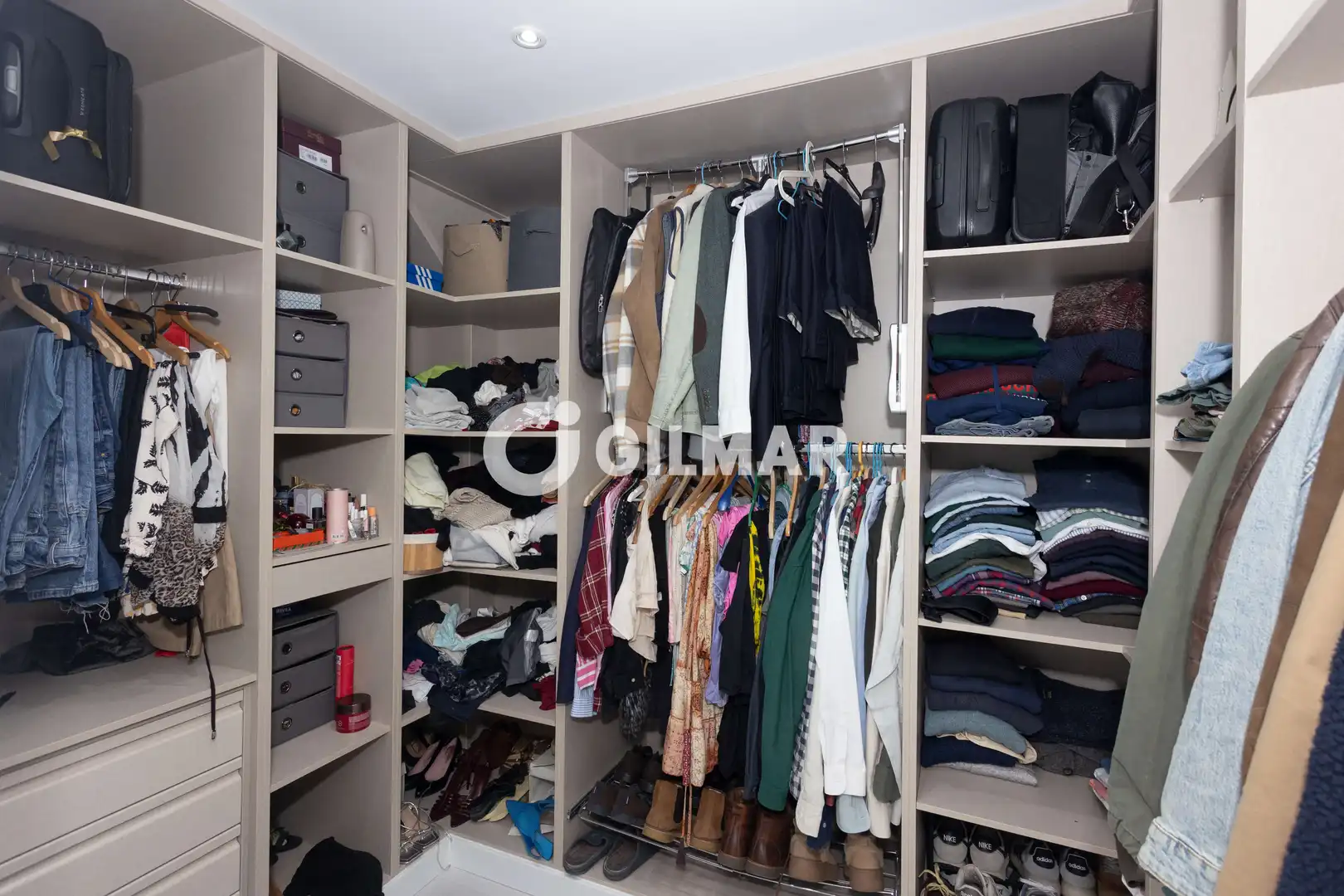 Habitación de Piso en venta en Madrid con Calefacción