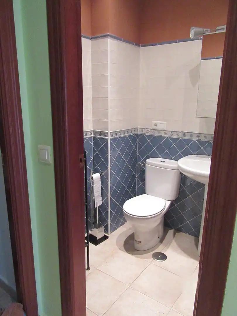 Bany de Apartament en venda en Bollullos Par del Condado amb Traster