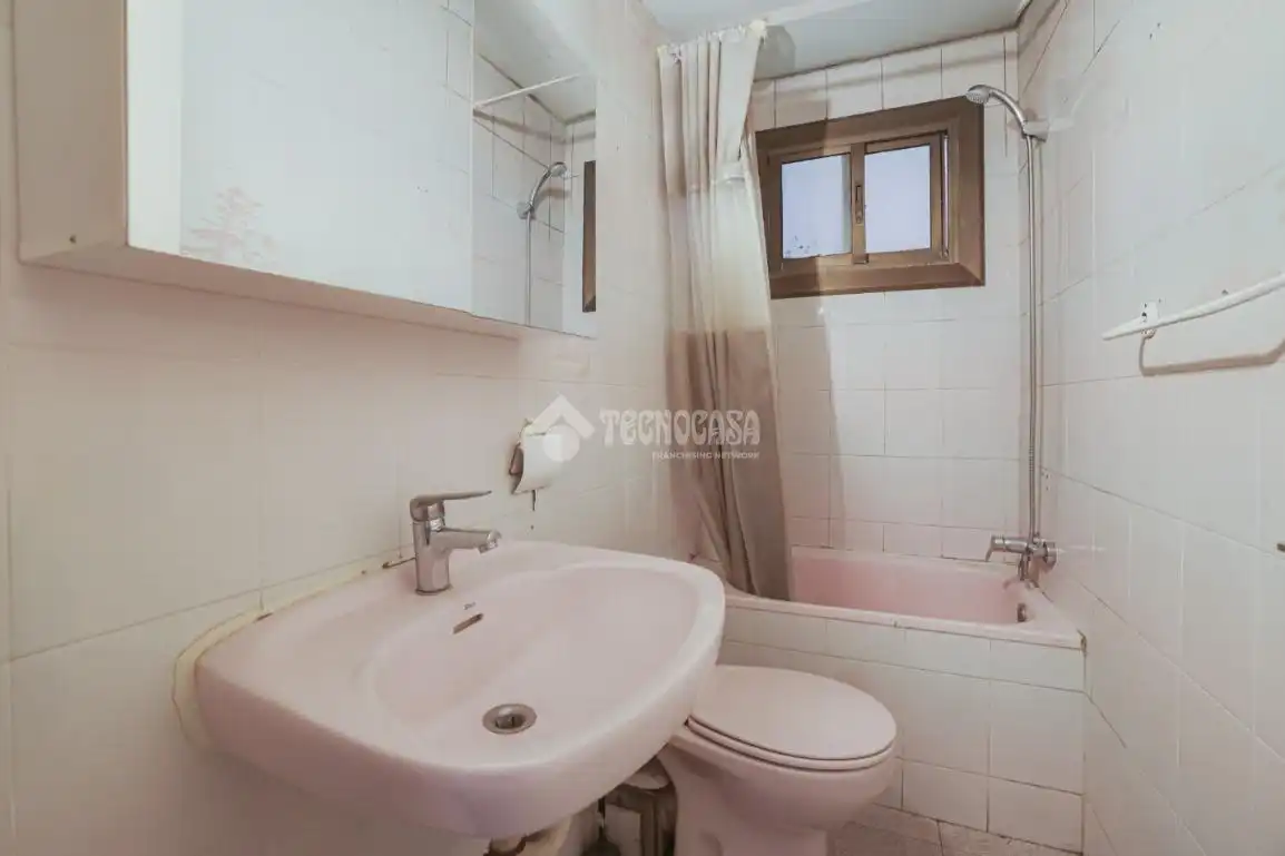 Baño de Piso en venta en L'Hospitalet de Llobregat
