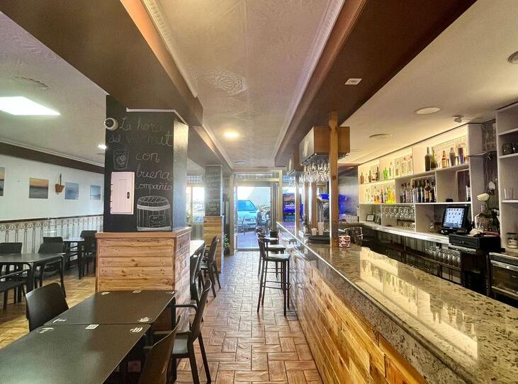 Photo 1 of Premises for sale in Montgó - Ermita, Alicante