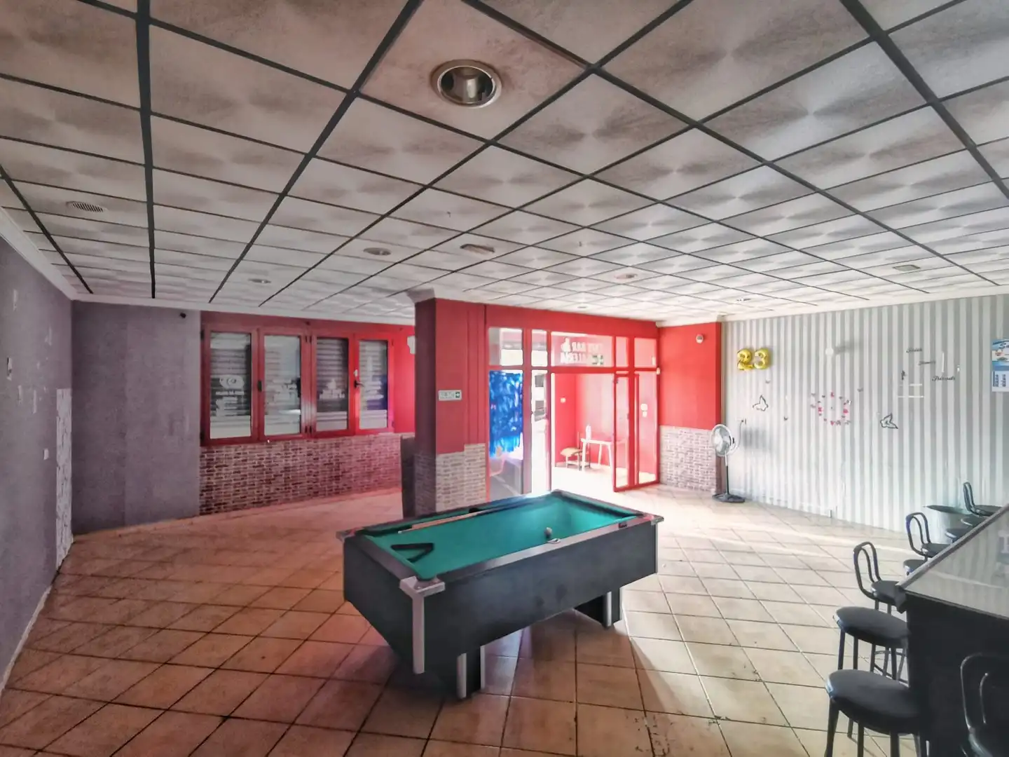 Local comercial en venta en Plaza de Manos Unidas 14, imagen 4