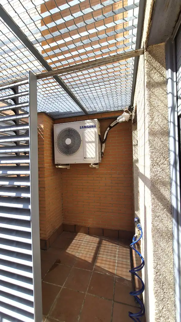 Balcony of Attic for rent in Madrid  with Terrace and Community pool