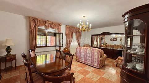 Foto 3 de Casa o chalet en venta en C. Villares, Dosbarrios, Toledo