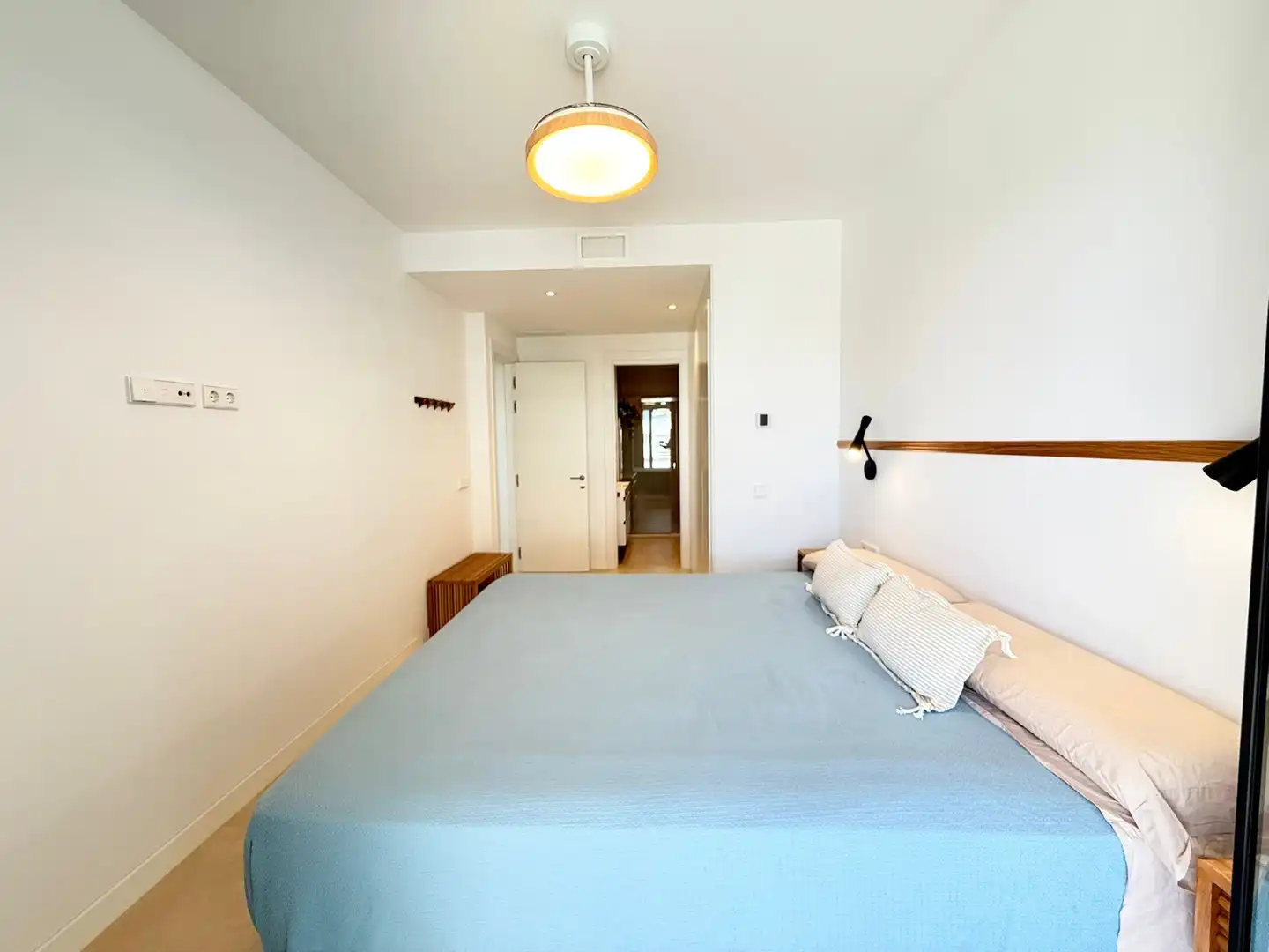 Habitación de Ático en venta en Vélez-Málaga con Aire acondicionado, Trastero y Piscina
