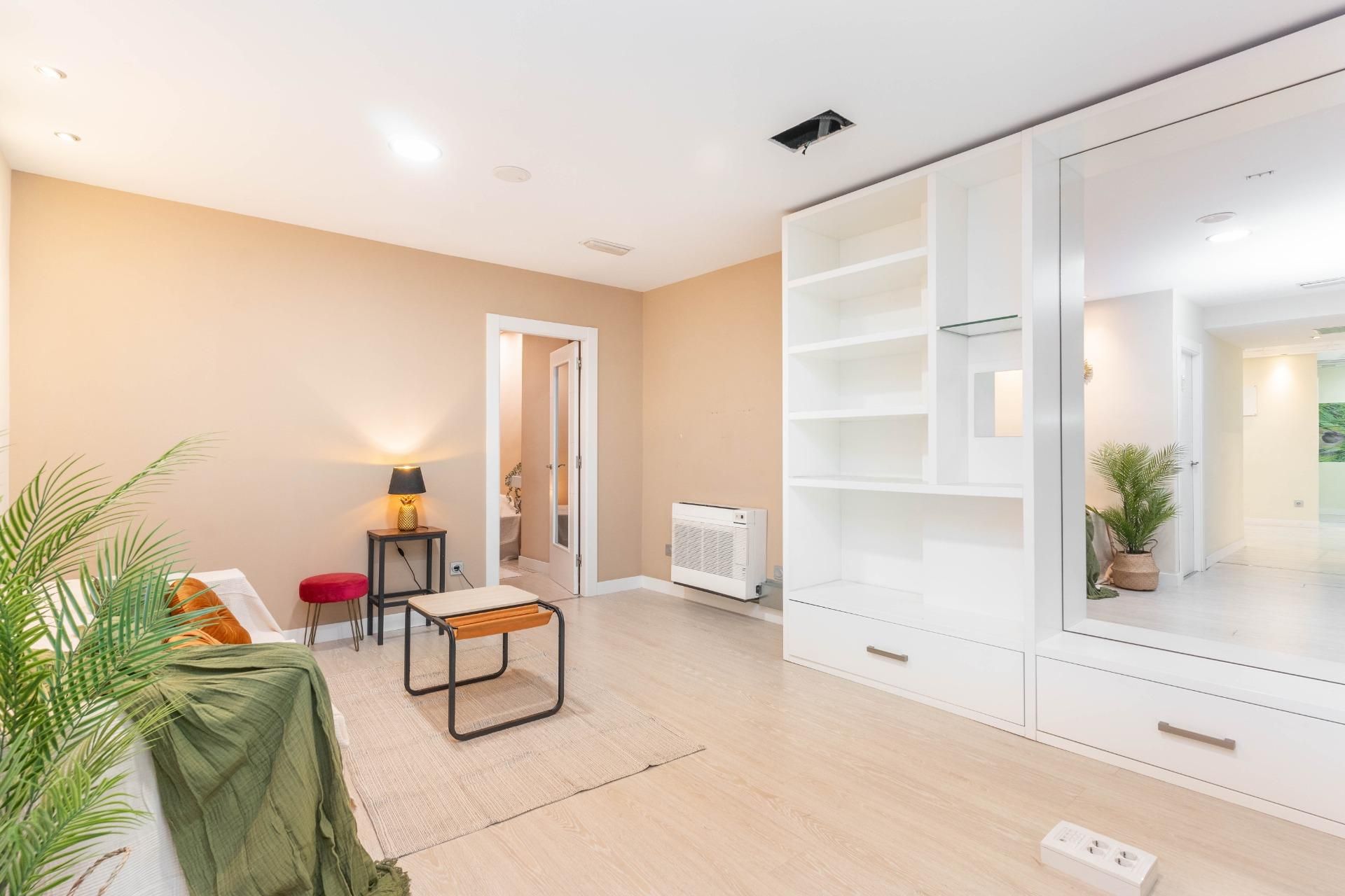 Bedroom of Office for sale in Oviedo   with Air Conditioner