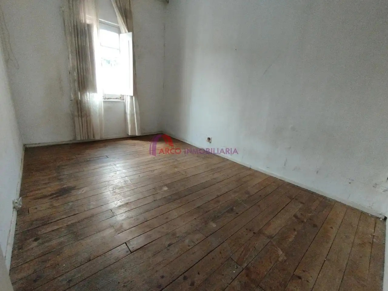 Bedroom of Flat for sale in Burgos  with Balcony