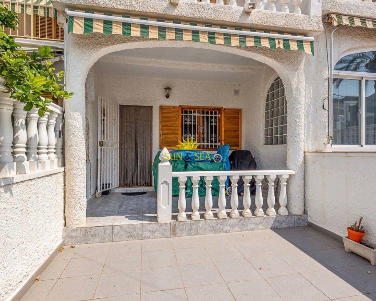 Exterior view of House or chalet to rent in Santa Pola  with Air Conditioner, Heating and Terrace