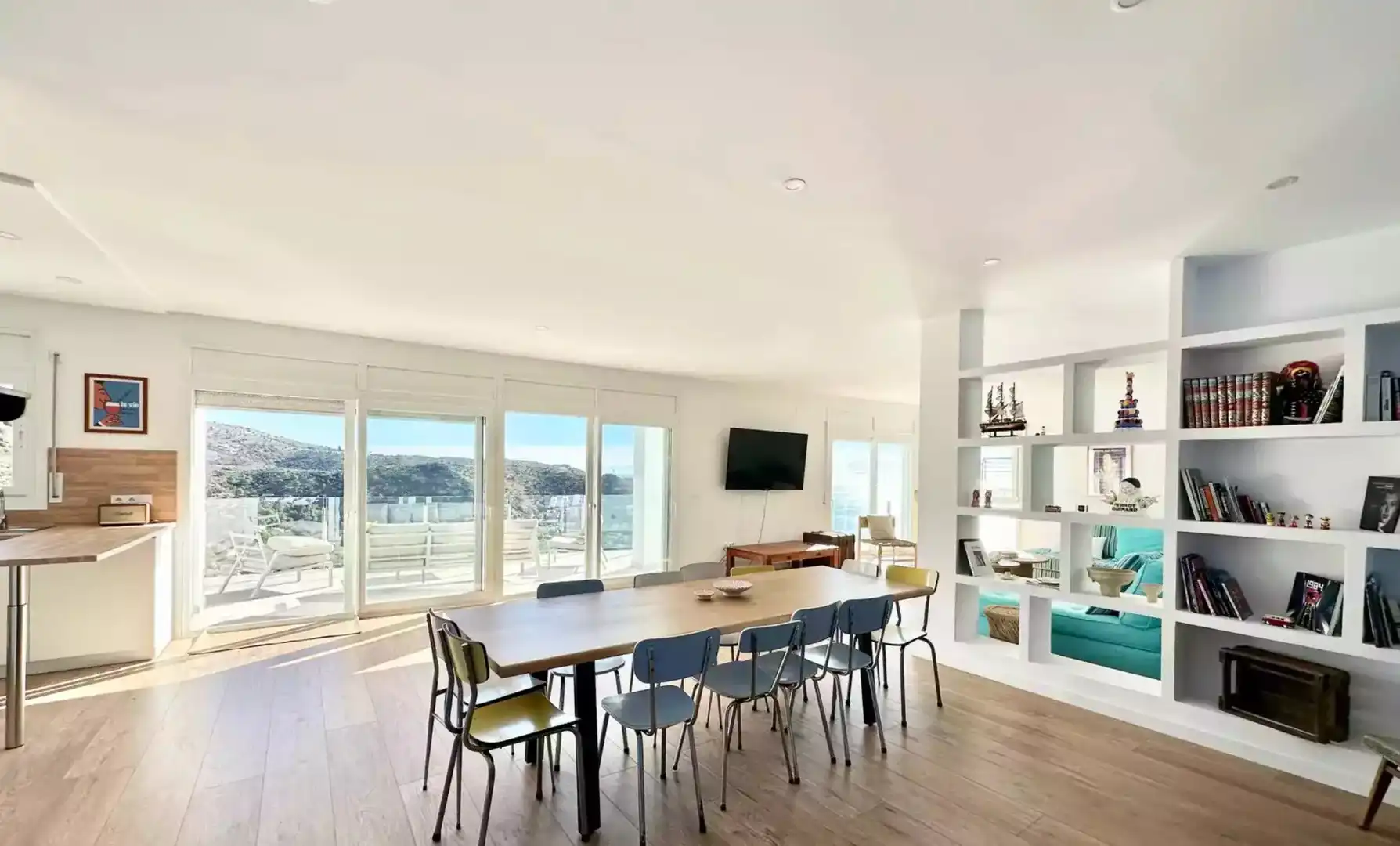 Casa con piscina en venta en joan luis vives, imagen 11