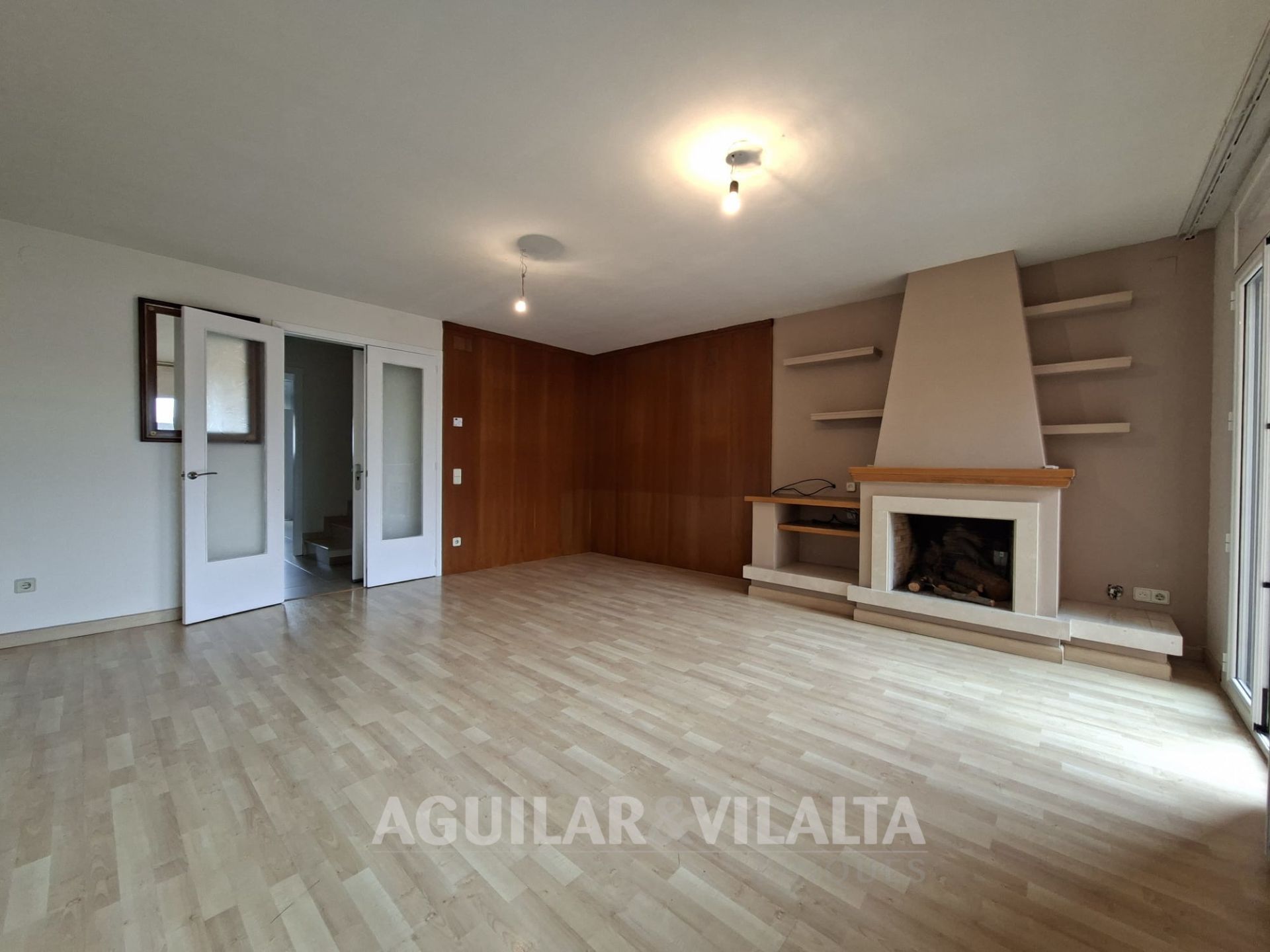 Sala d'estar de Casa adosada en venda en Granollers amb Aire condicionat, Calefacció i Terrassa