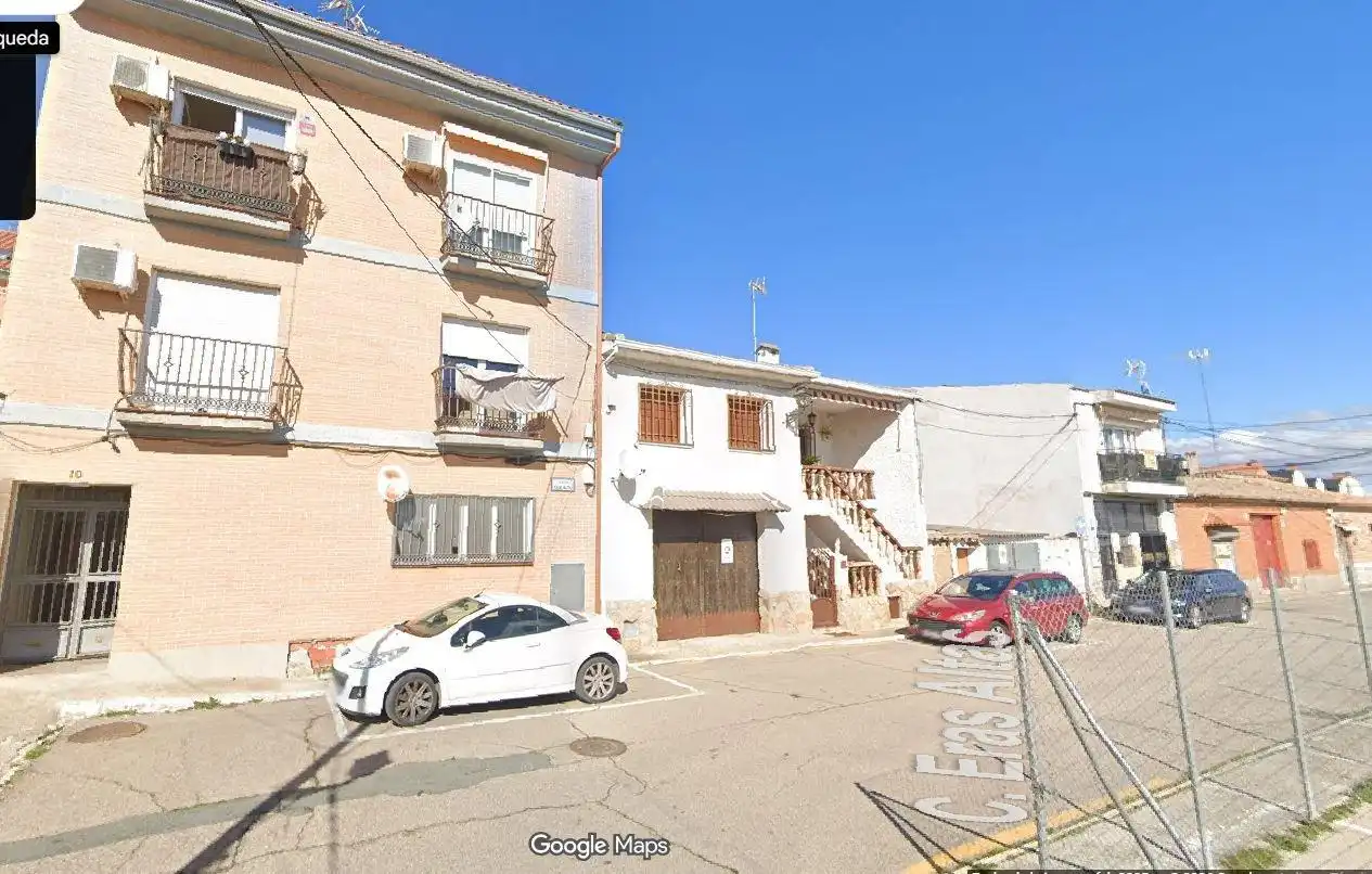 Vista exterior de Pis en venda en El Viso de San Juan