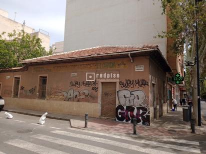 Vista exterior de Casa o xalet en venda en Alicante / Alacant amb Terrassa