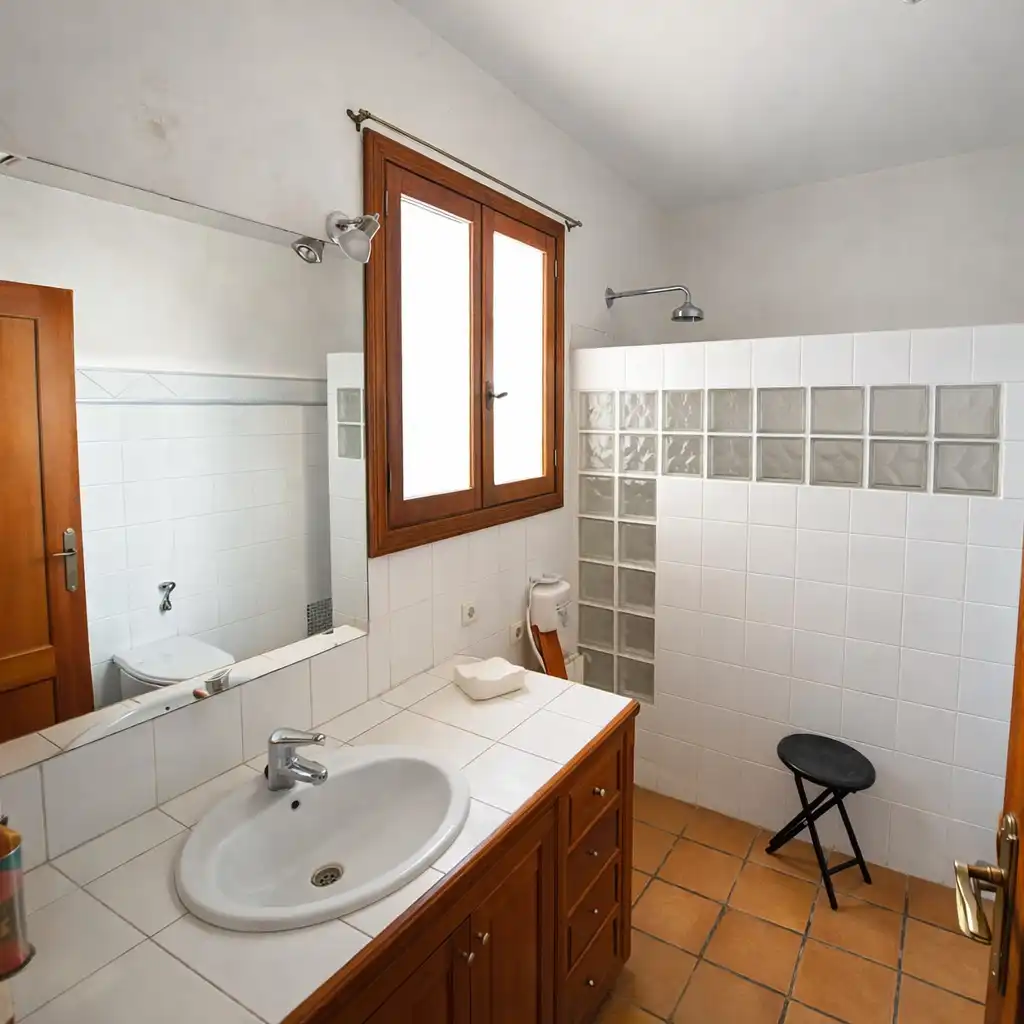 Baño de Casa adosada en venta en Xàtiva con Aire acondicionado, Terraza y Amueblado