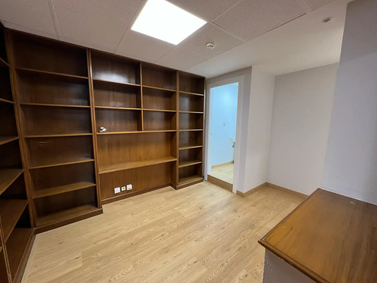 Büro mit Aufzug zur Miete in Calle Gil de Jaz 4, imagen 19