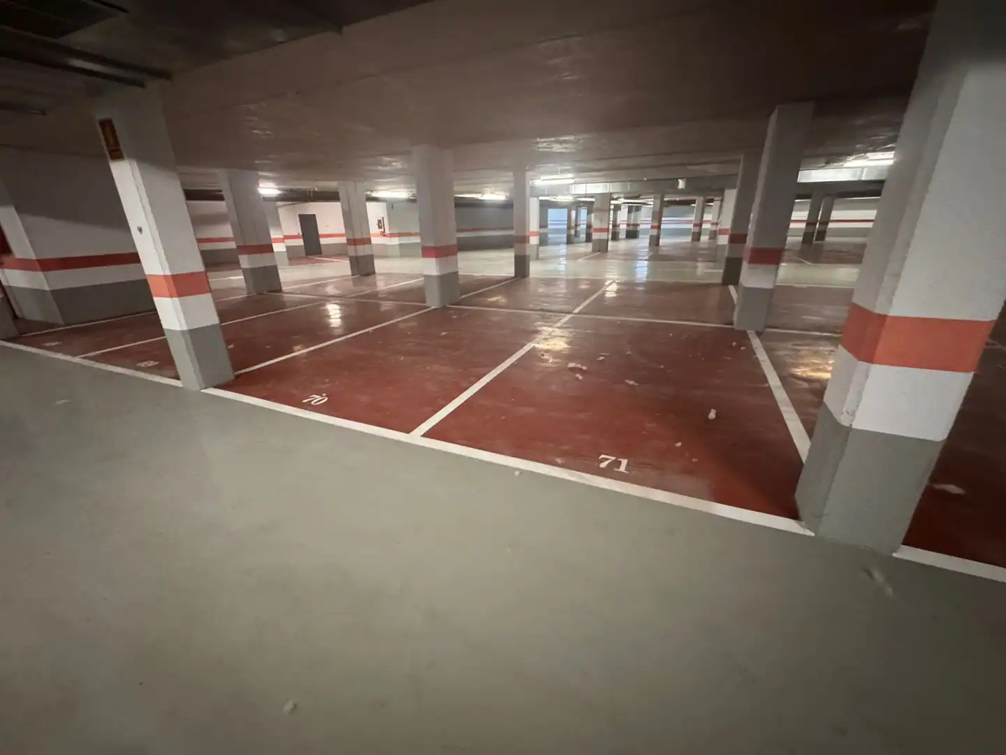 Parkplatz von Garage zum Verkauf in Burgos mit Alarm