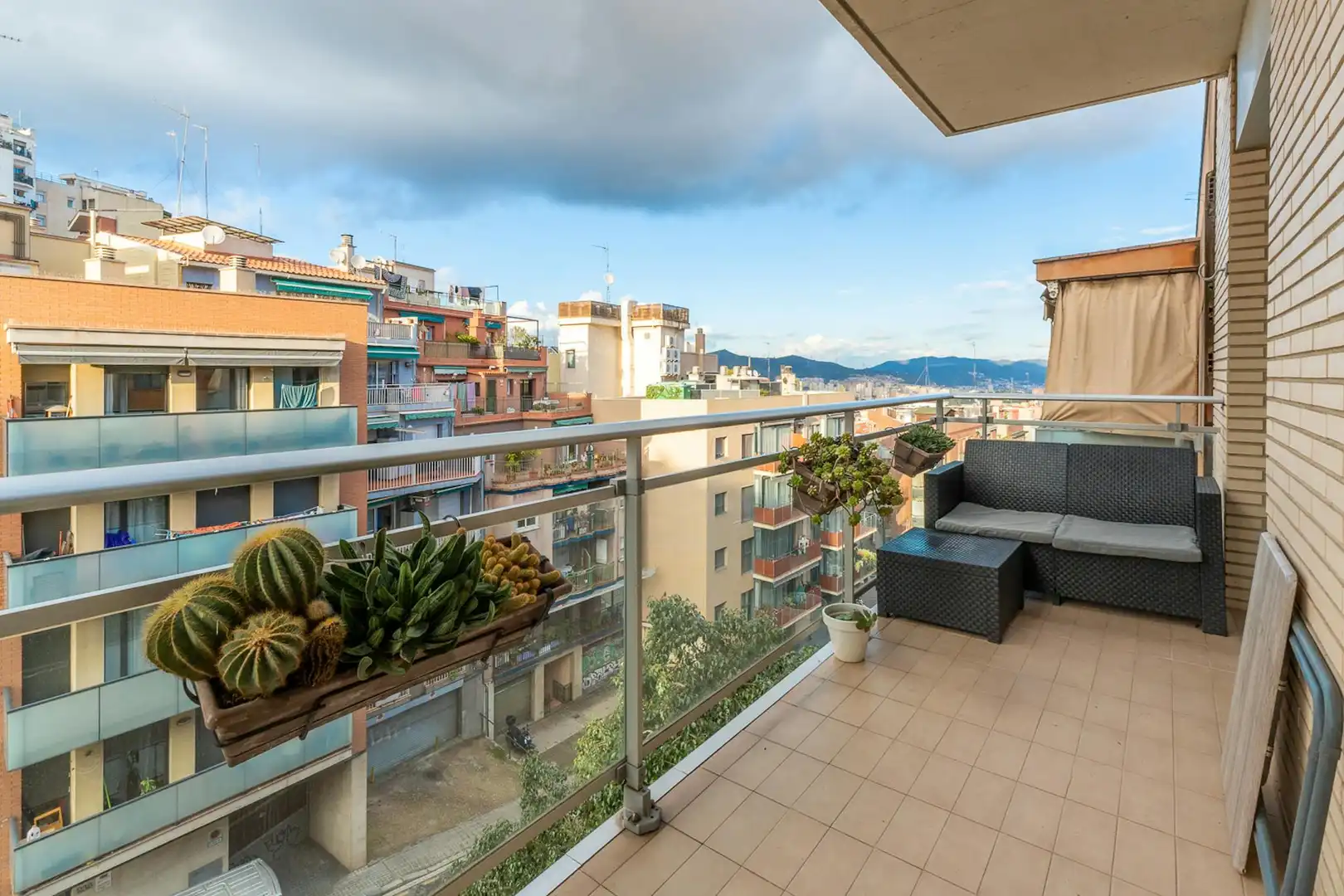 Terrasse von Wohnung zur Miete in Barcelona mit Klimaanlage, Heizung und Möbliert