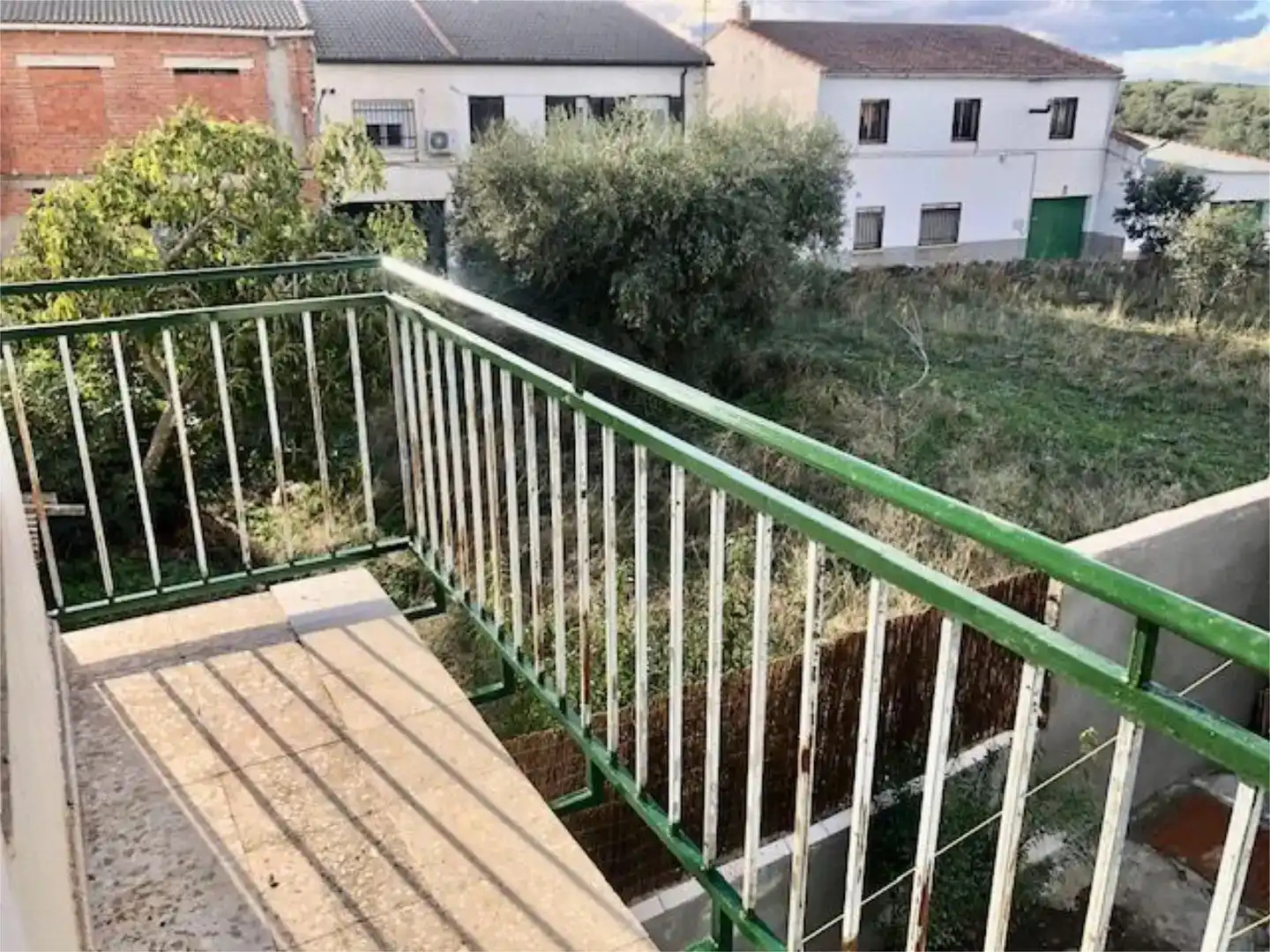 Terrassa de Pis en venda en Mohedas de la Jara amb Jardí privat, Traster i Moblat