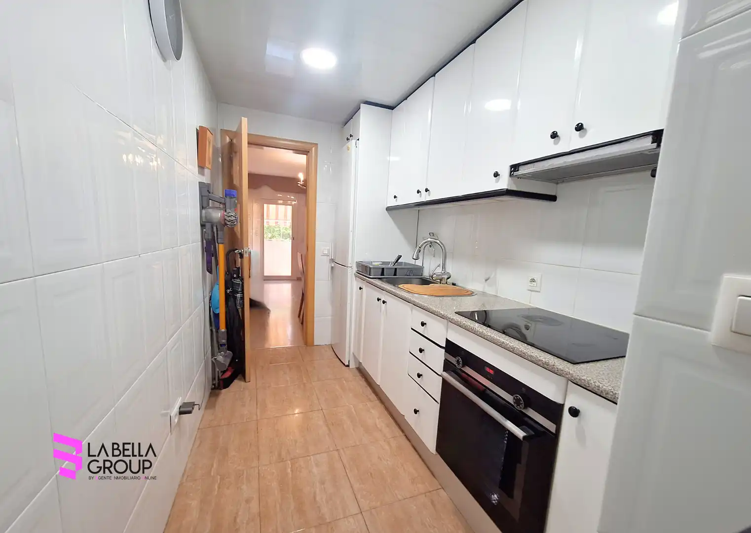 Kitchen of Flat for sale in Viladecans  with Oven and Balcony