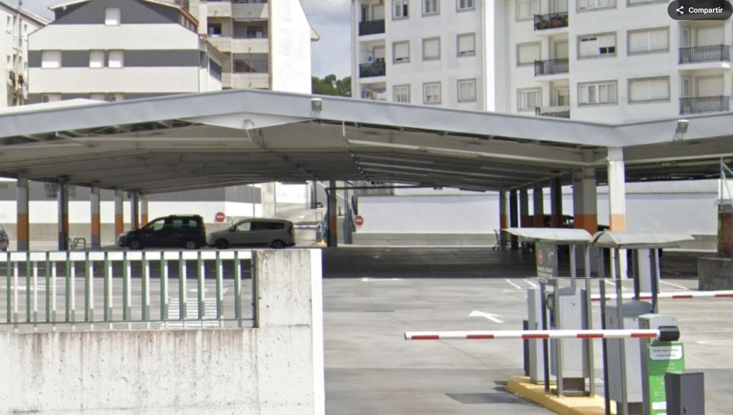 Aparcament de Nau industrial en venda en Vilagarcía de Arousa