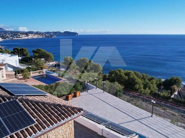 Villa avec balcon à vendre à La Fustera
