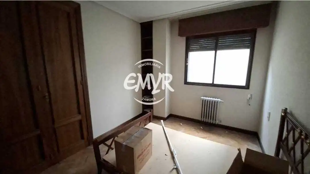 Flat for sale in Zamora Capital   with Terrace, Storage room and Balcony