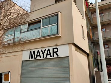 Local comercial en alquiler en Eixample - Horta Capallera