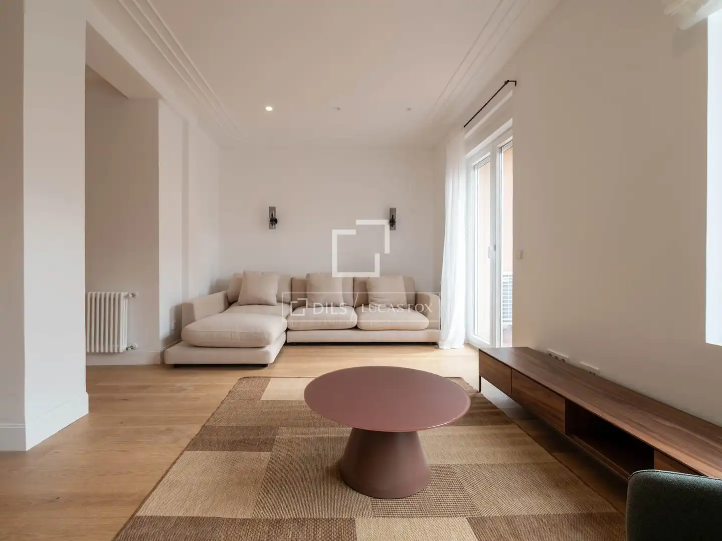 Sala d'estar de Pis en venda en Madrid amb Aire condicionat, Calefacció i Parquet