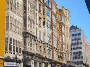 Appartement avec ascenseur à vendre à Centro - Juan Flórez - Plaza Pontevedra