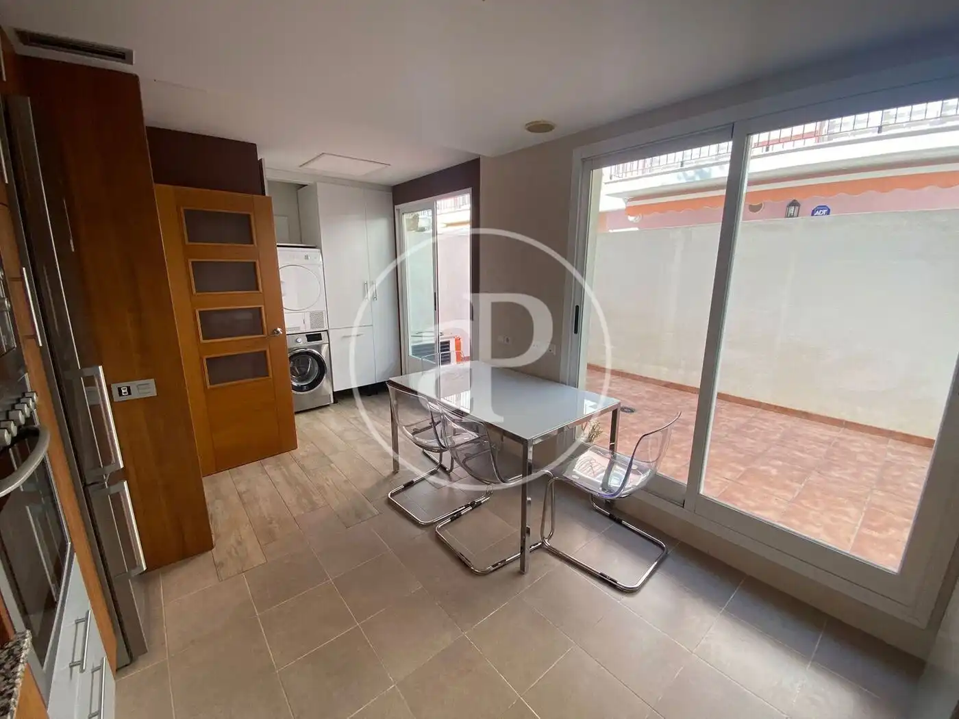 Vista exterior de Casa adosada en venta en Moncada con Aire acondicionado, Calefacción y Terraza