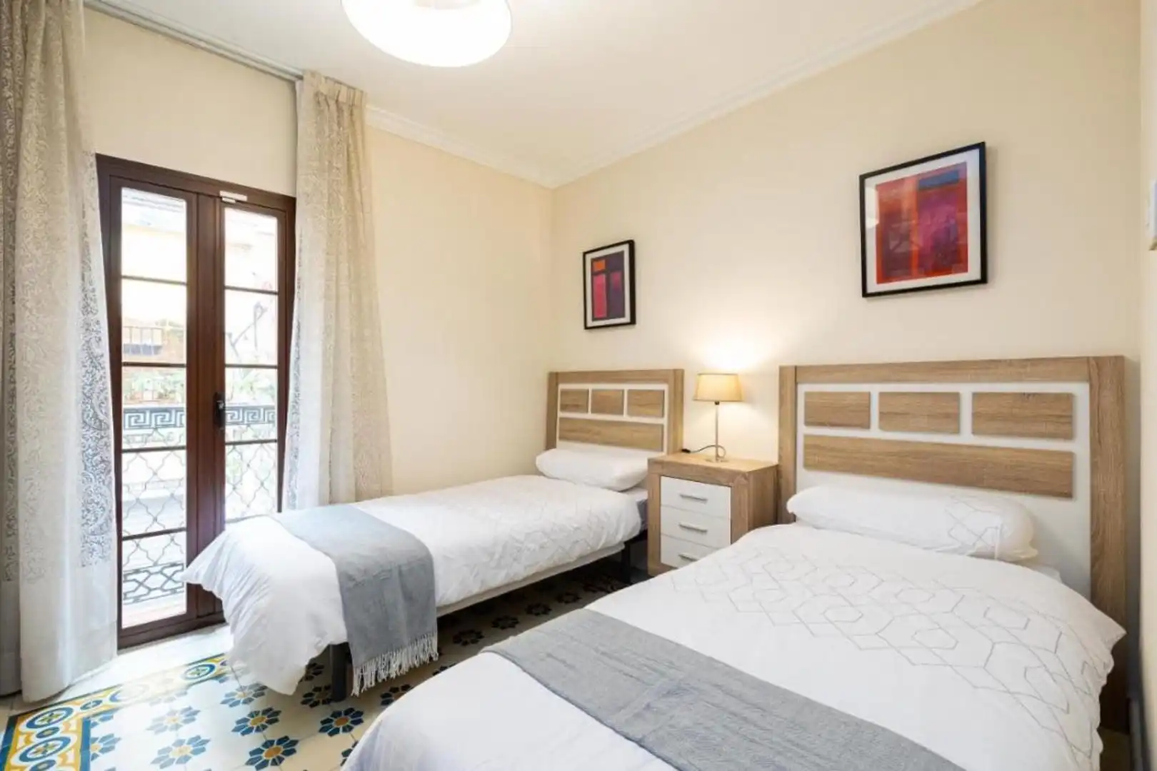 Habitación de Casa o chalet en venta en Fuengirola con Terraza y Balcón