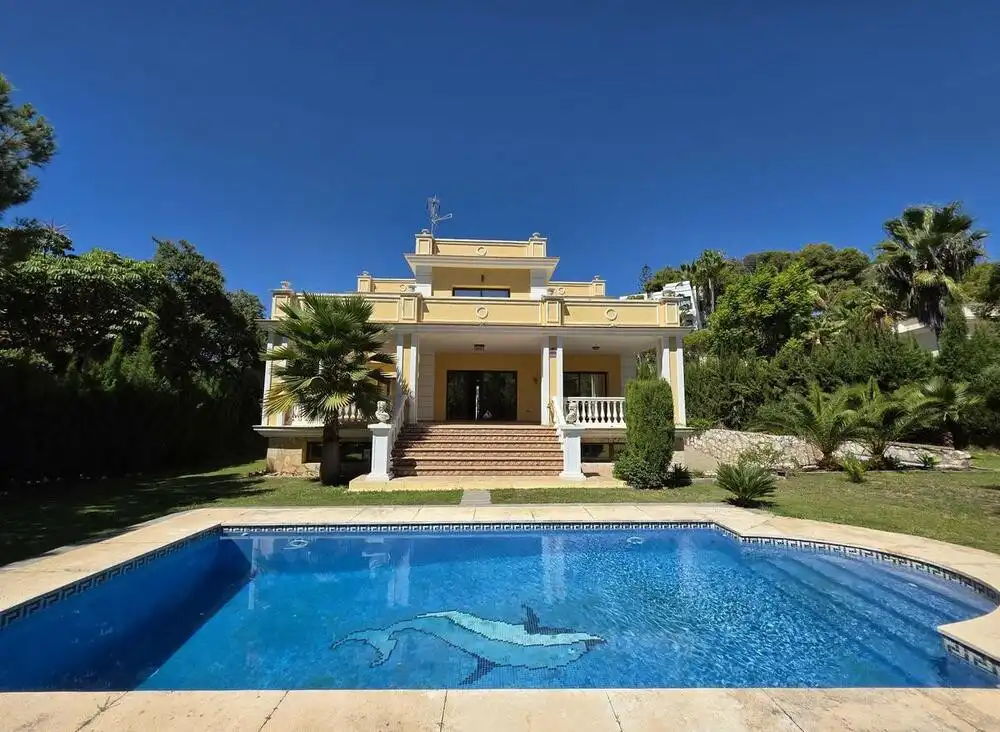 Jardí de Casa o xalet en venda en Marbella amb Aire condicionat, Jardí privat i Terrassa