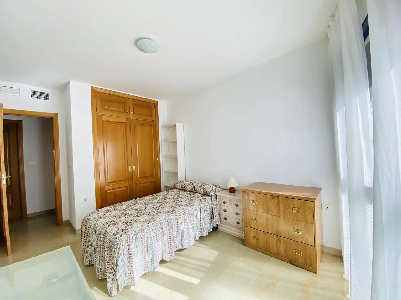 Piso con terraza en alquiler en De Ronda, imagen 26