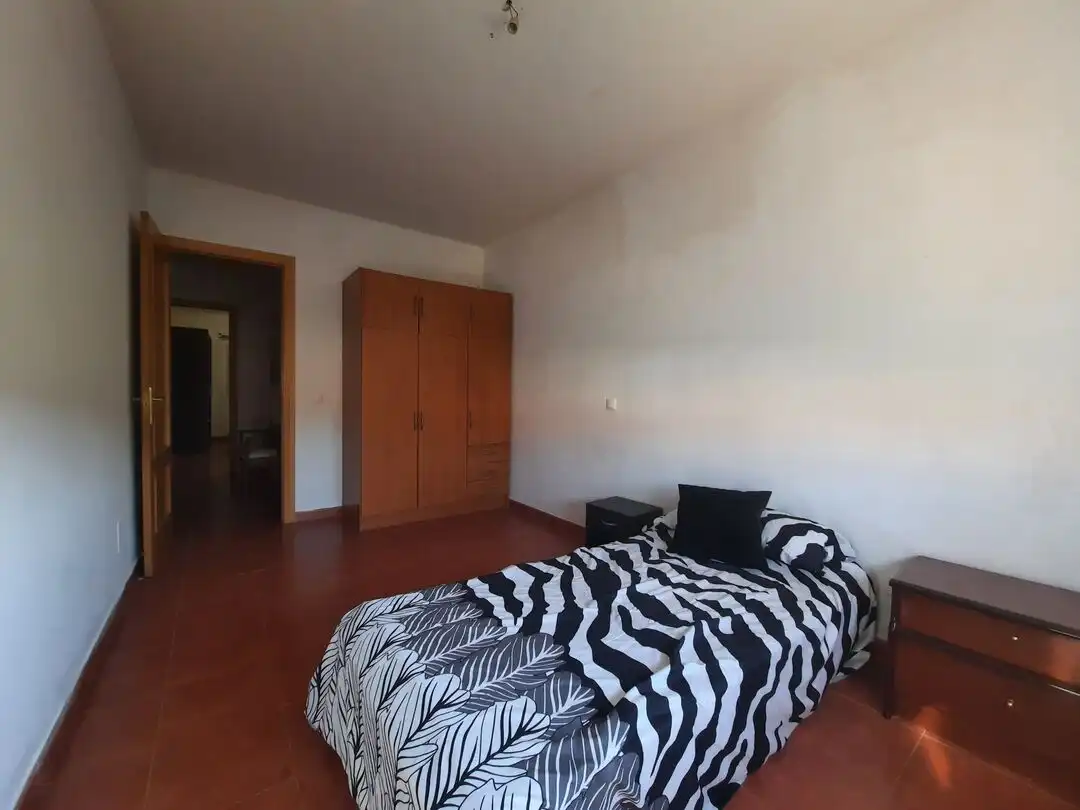 Bedroom of Detached homes for sale in Hormigos  with Heating, Swimming Pool and Alarm